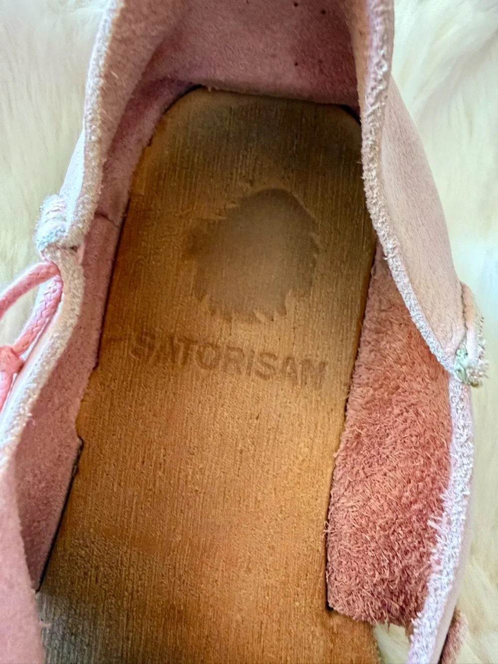 Satorisan Women’s Pink Leather Moccasin Sandals - Picture 8 of 11